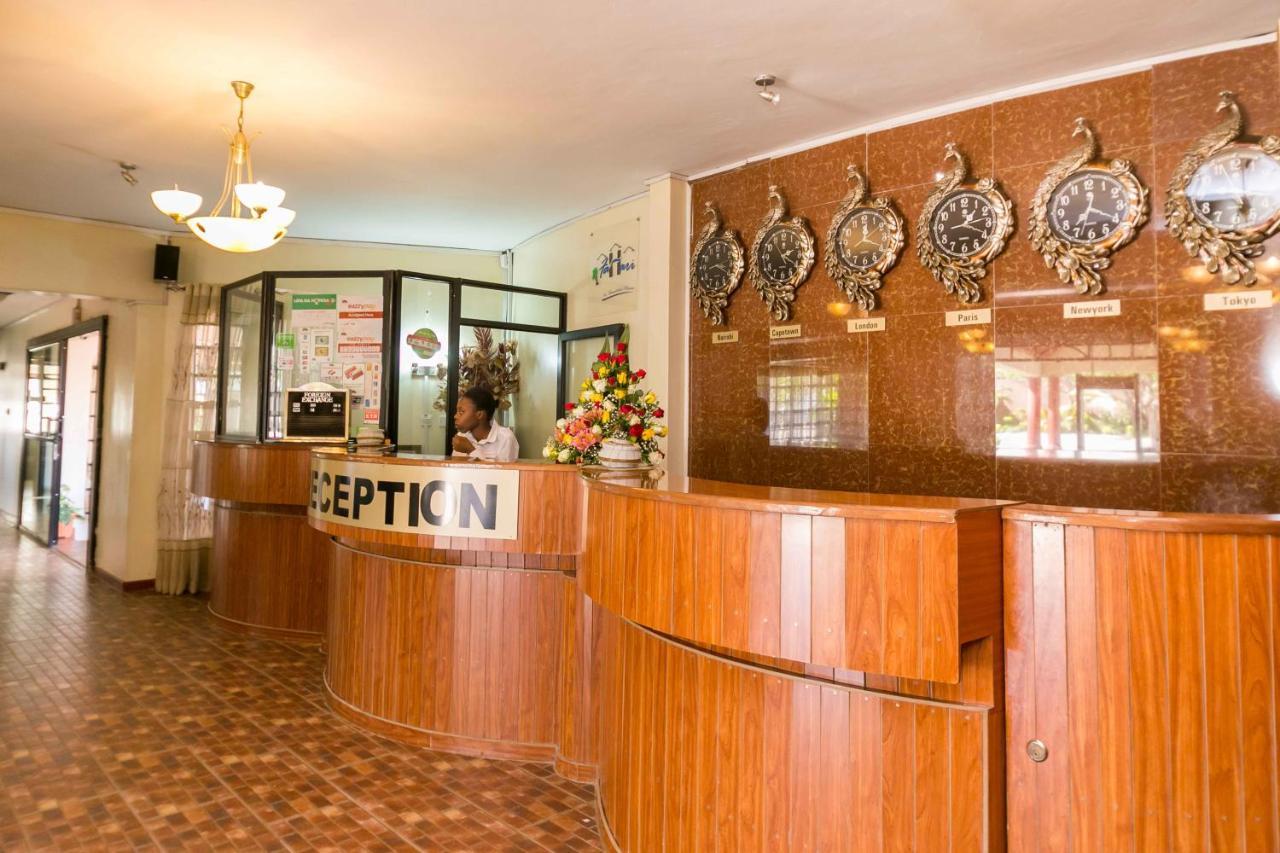 Fahari Gardens Hotel Nairobi Exterior foto